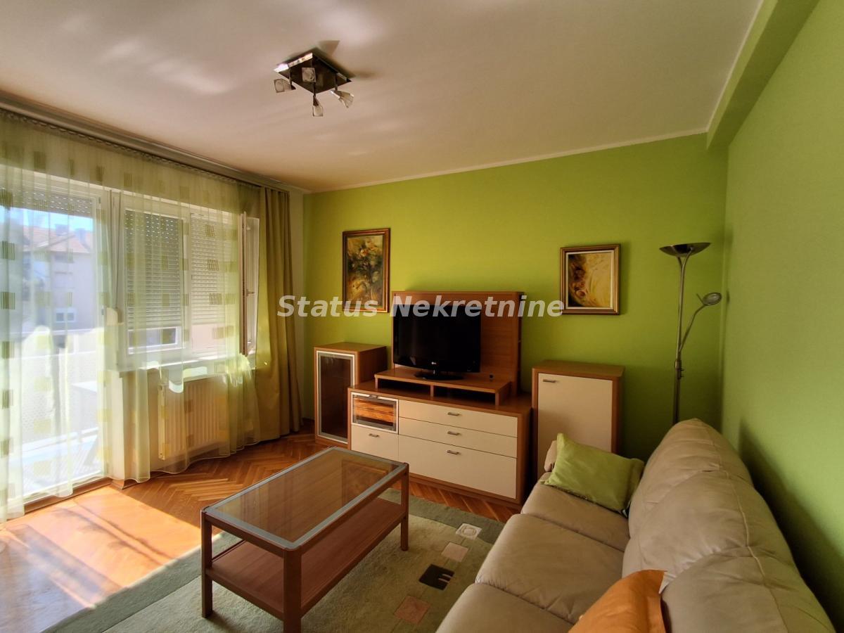 Stan Izdavanje Novi Sad  55 m2