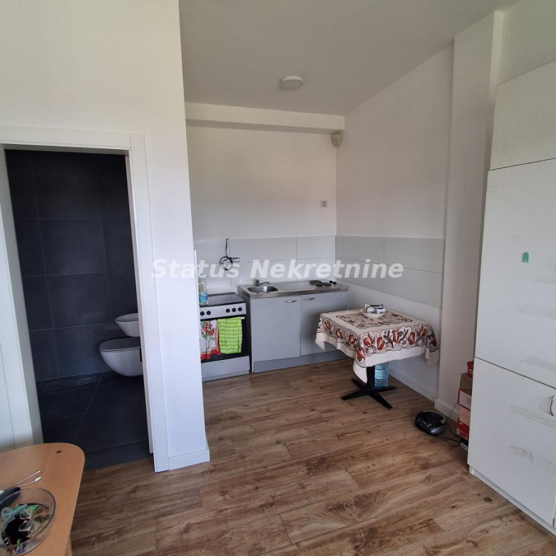 Stan Prodaja Novi Sad  25 m2