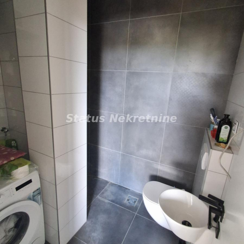 Stan Prodaja Novi Sad  25 m2