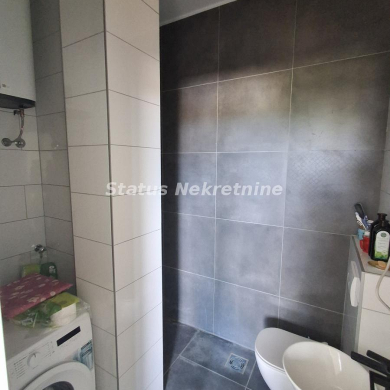 Stan Prodaja Novi Sad  25 m2