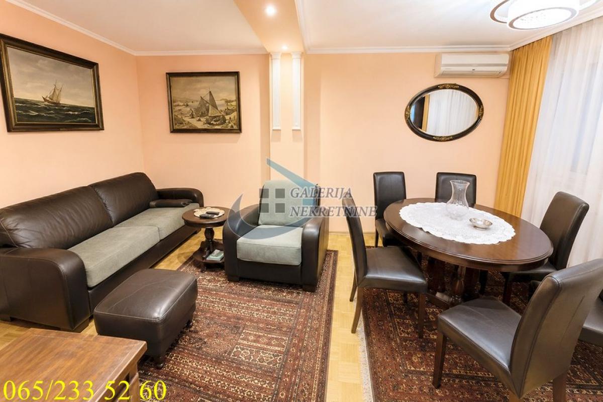 Stan Izdavanje Beograd Blok 61 90 m2