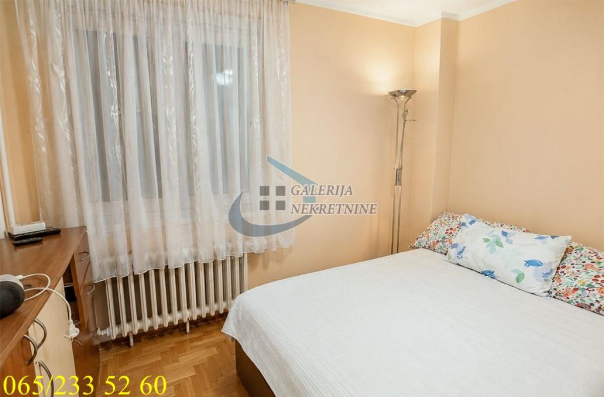 Stan Izdavanje Beograd Blok 61 90 m2