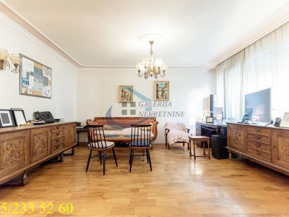 Stan Prodaja Beograd Krunski Venac 64 m2