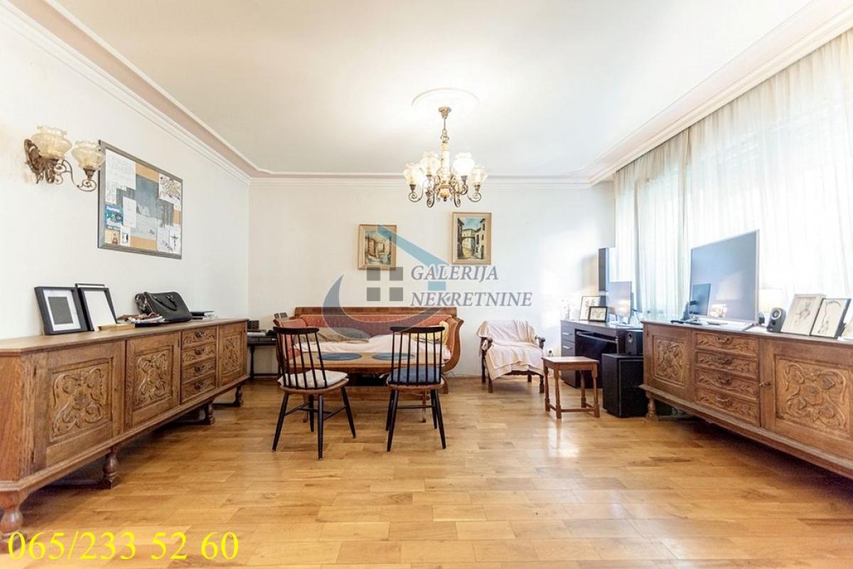 Stan Prodaja Beograd Krunski Venac 64 m2