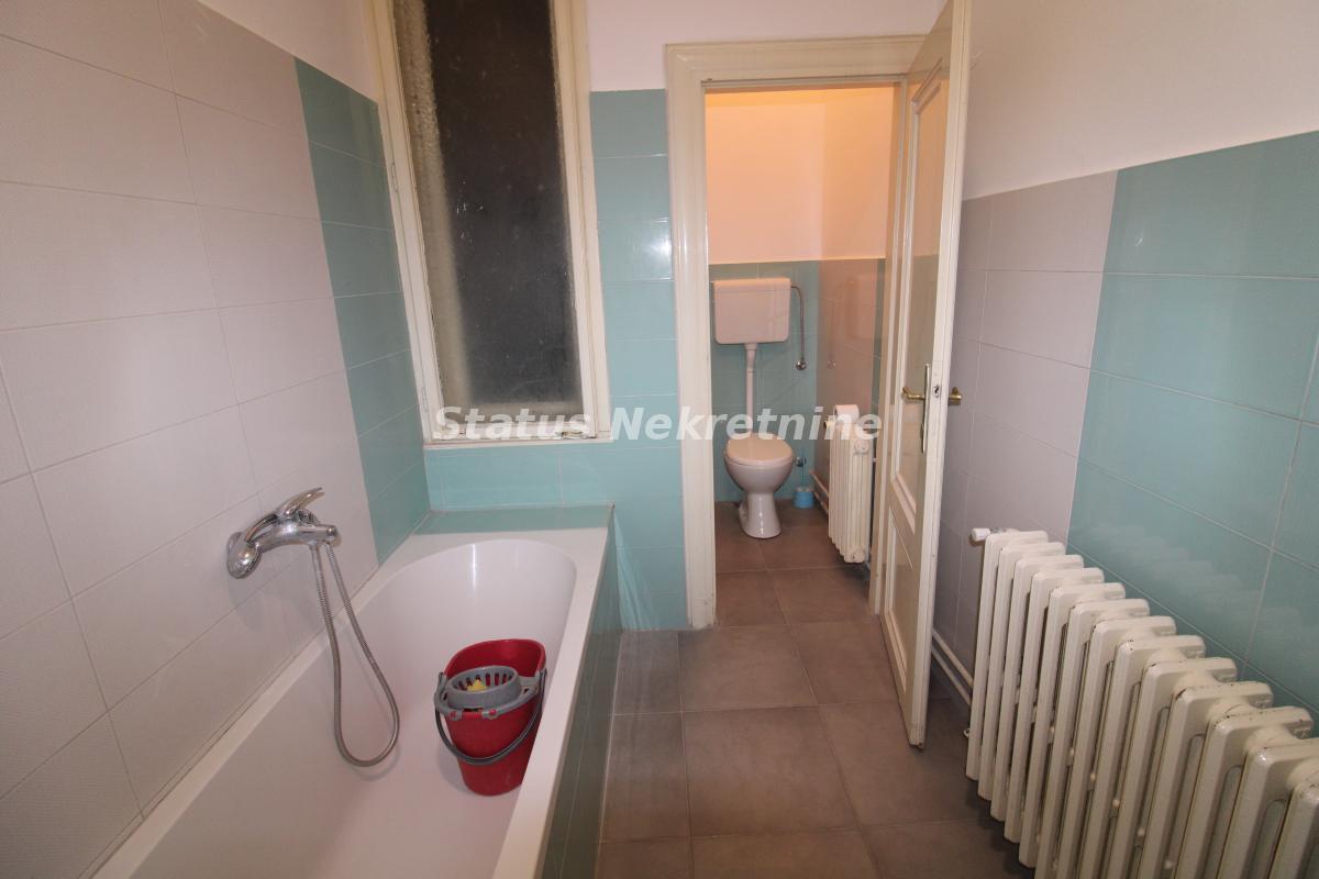 Stan Izdavanje Novi Sad  80 m2