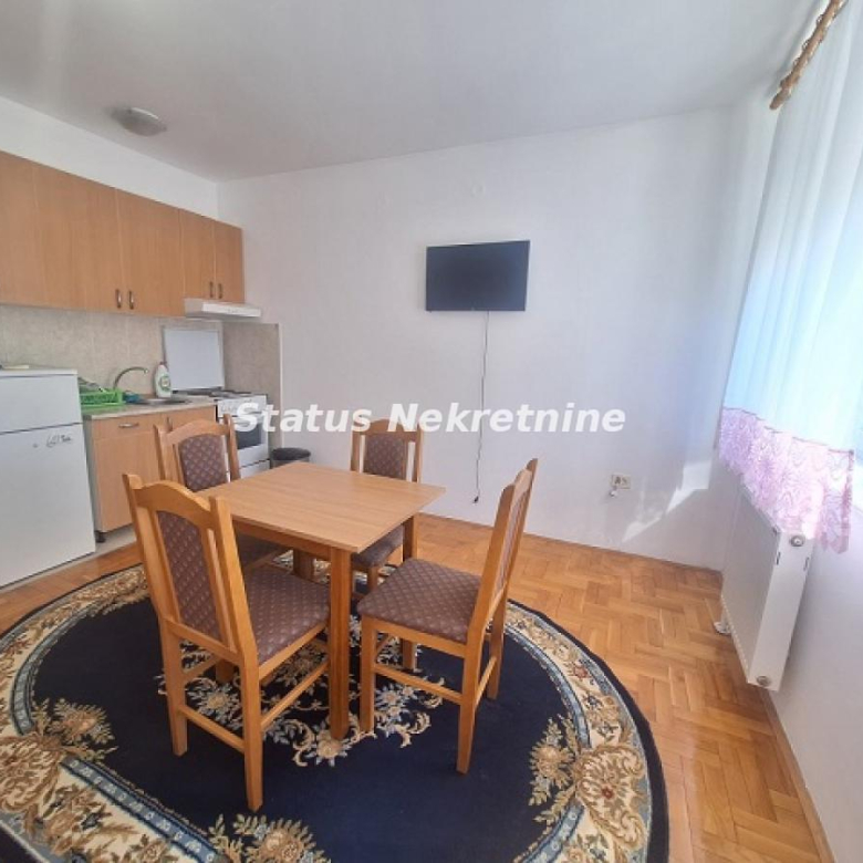 Stan Izdavanje Novi Sad  25 m2