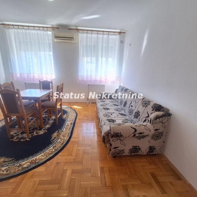 Stan Izdavanje Novi Sad  25 m2