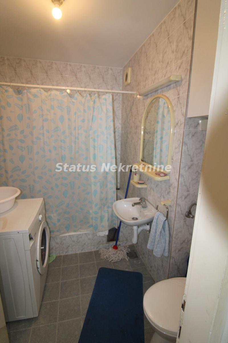 Stan Prodaja Novi Sad  63 m2