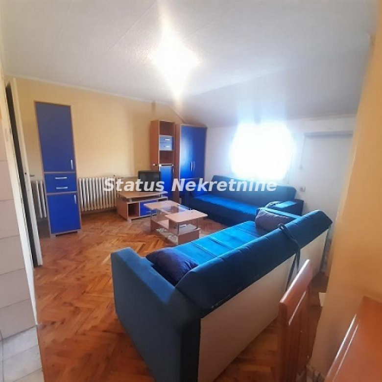 Stan Izdavanje Novi Sad  28 m2