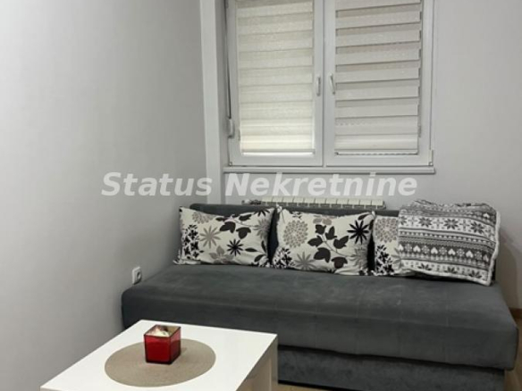 Stan Izdavanje Novi Sad Nova Detelinara 27 m2