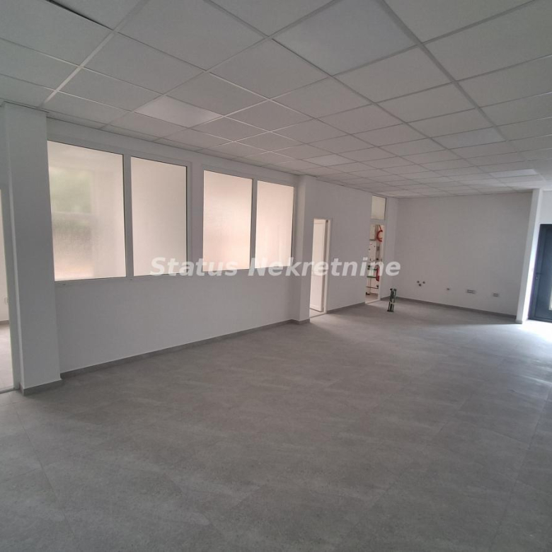 Lokal Izdavanje Novi Sad  196 m2