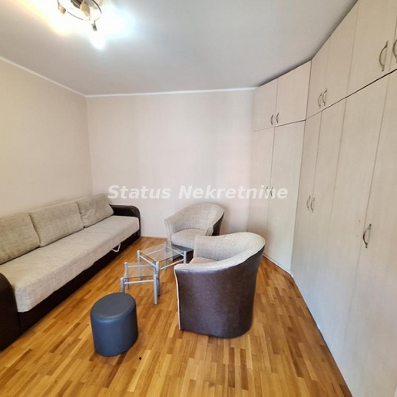 Stan Izdavanje Novi Sad  31 m2