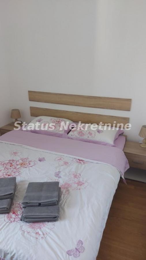 Stan Izdavanje Novi Sad  45 m2
