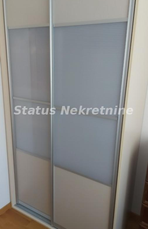 Stan Izdavanje Novi Sad  45 m2