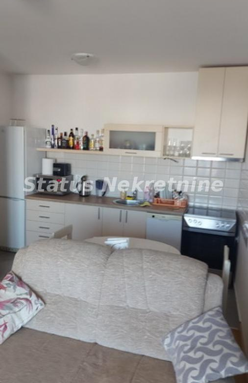 Stan Izdavanje Novi Sad  45 m2