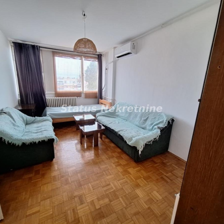 Stan Izdavanje Novi Sad  40 m2