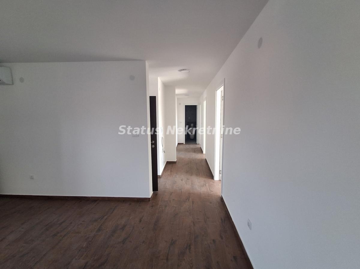Stan Izdavanje Novi Sad Stan Izdavanje Novi Sad 152 m2