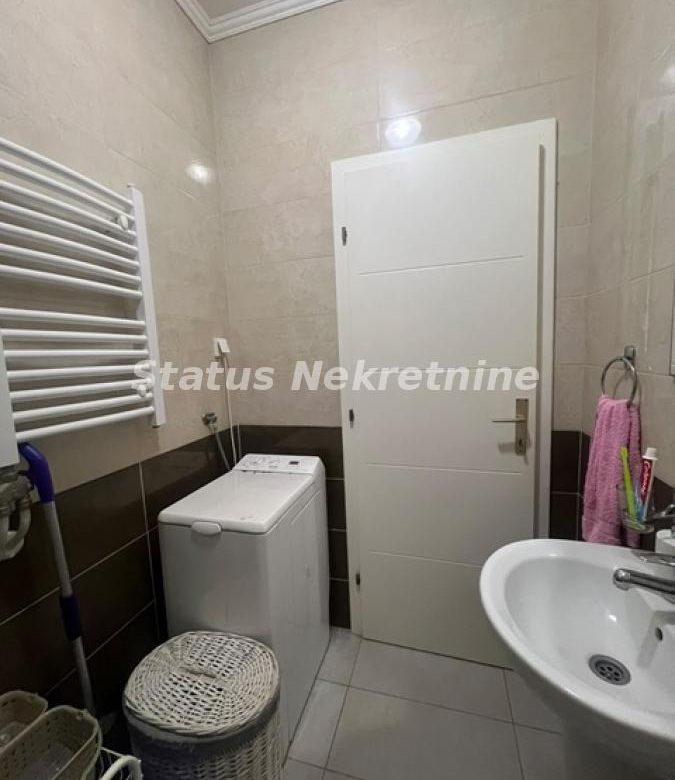 Stan Izdavanje Novi Sad Nova Detelinara 27 m2