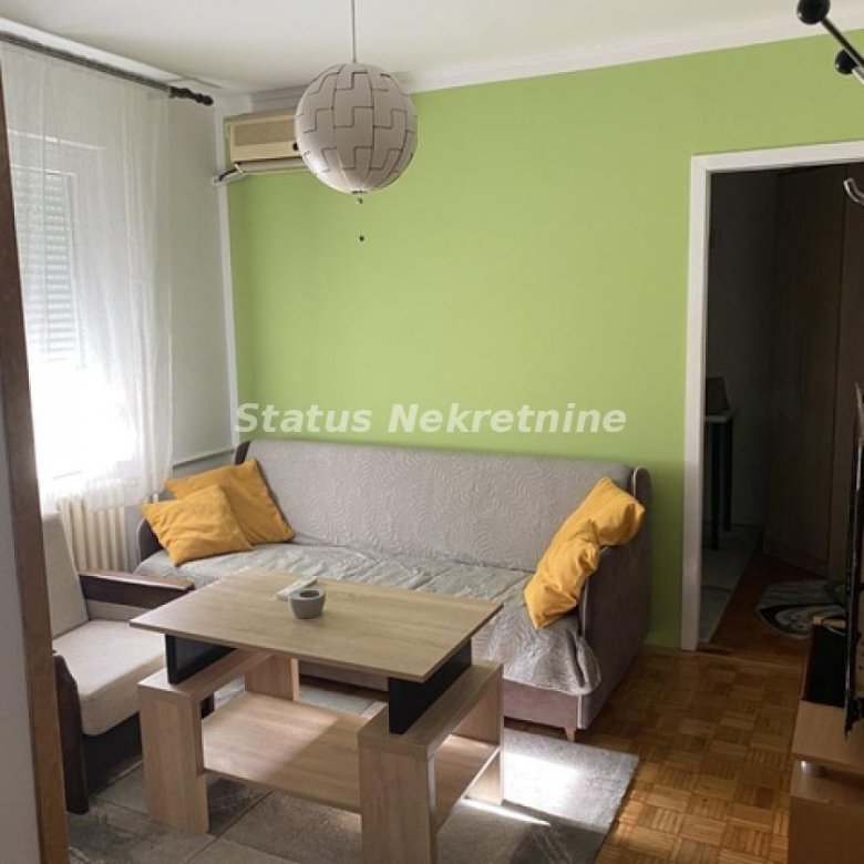 Stan Izdavanje Novi Sad  32 m2