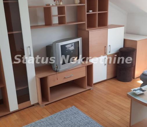 Stan Izdavanje Novi Sad  45 m2