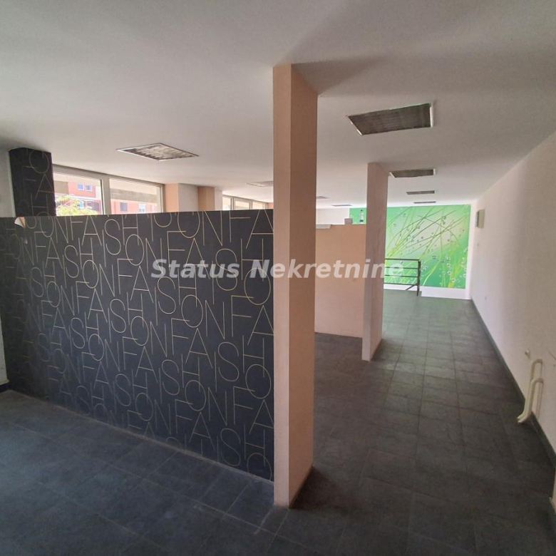Lokal Izdavanje Novi Sad  75 m2