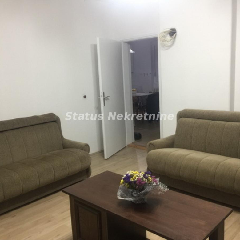Stan Izdavanje Novi Sad  89 m2