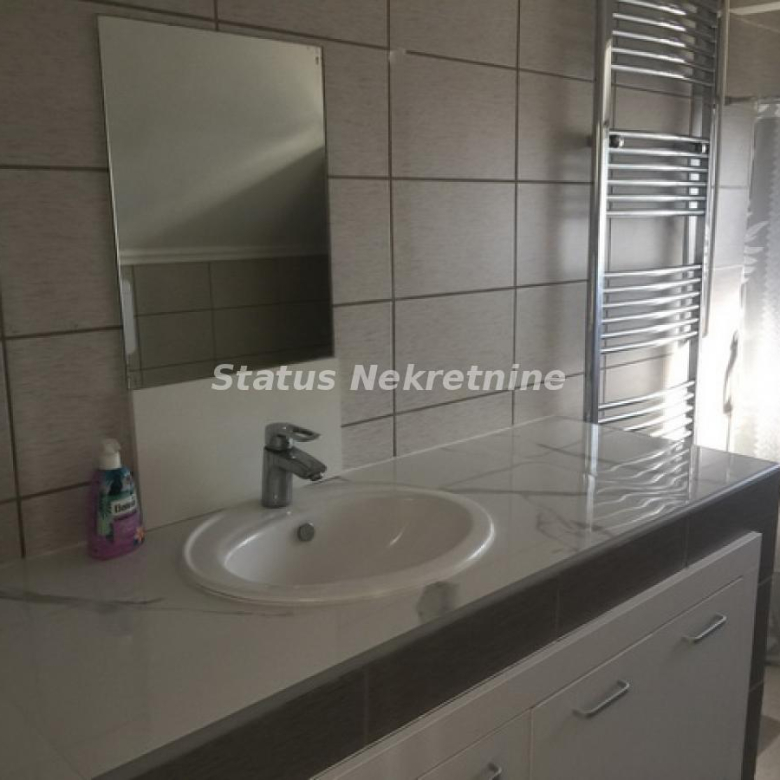 Stan Izdavanje Novi Sad  89 m2