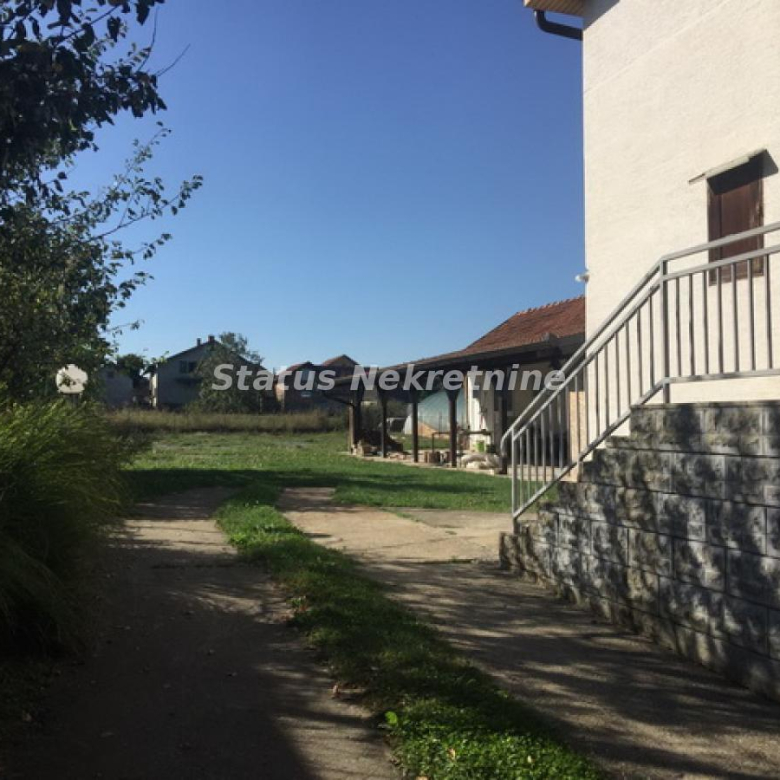 Stan Izdavanje Novi Sad  89 m2