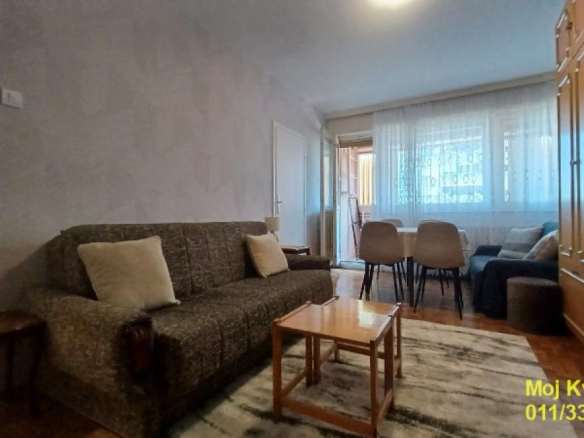 Stan Izdavanje Beograd Blok 70 52 m2