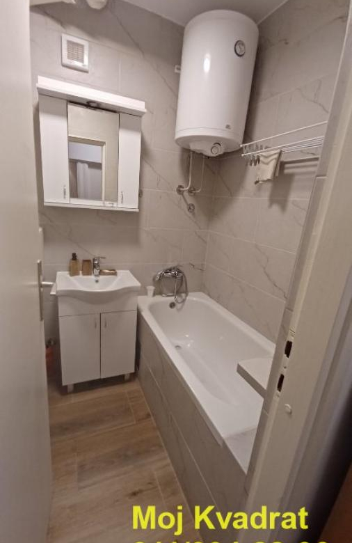 Stan Izdavanje Beograd Blok 70 52 m2