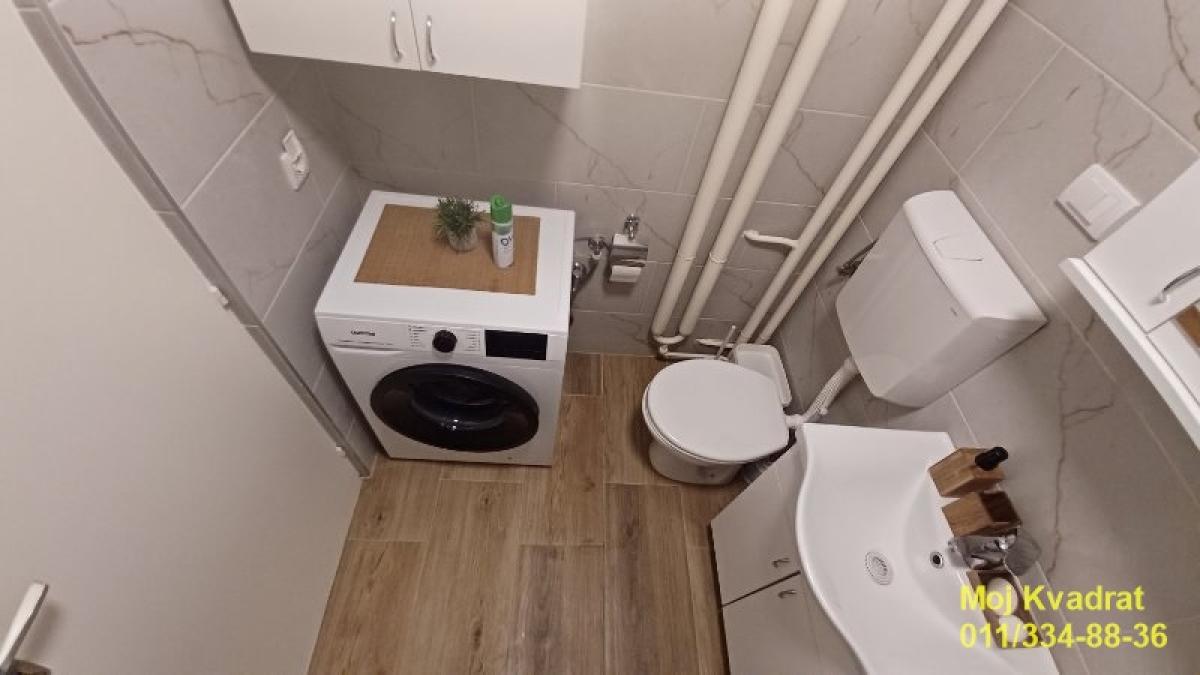 Stan Izdavanje Beograd Blok 70 52 m2