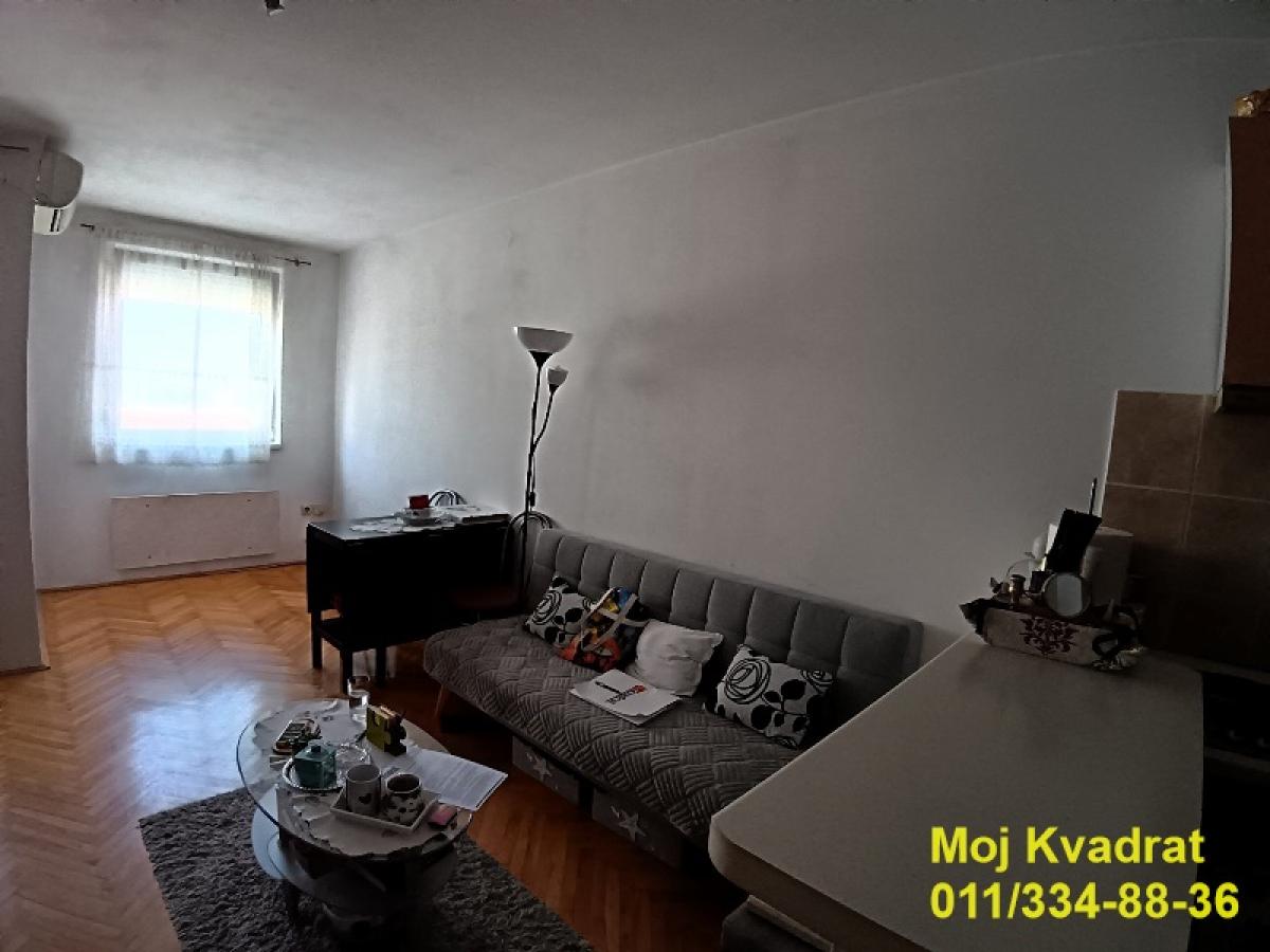 Stan Prodaja Beograd Stara Karaburma 30 m2