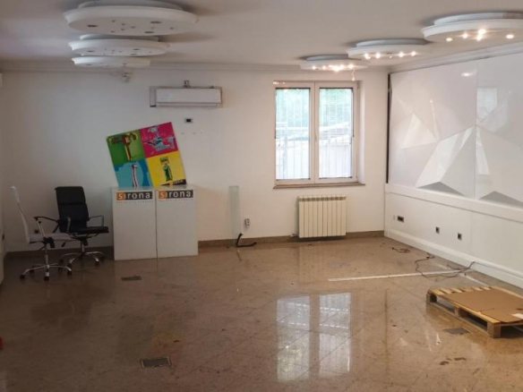 Lokal Izdavanje Beograd FON 103 m2