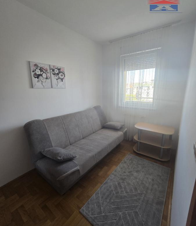 Stan Izdavanje Novi Sad  35 m2
