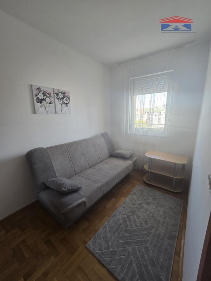 Stan Izdavanje Novi Sad  35 m2