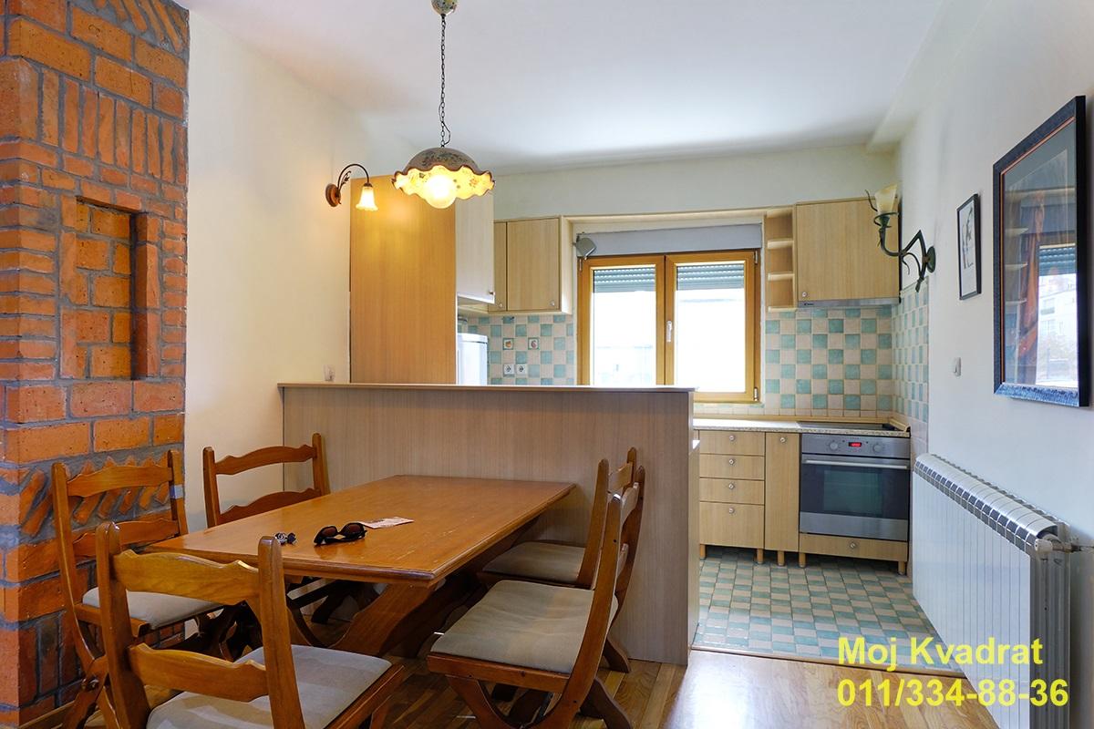 Stan Prodaja Beograd Atelje 212 78 m2