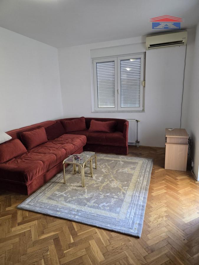 Stan Izdavanje Novi Sad Stan Izdavanje Novi Sad Nova Detelinara 35 m2