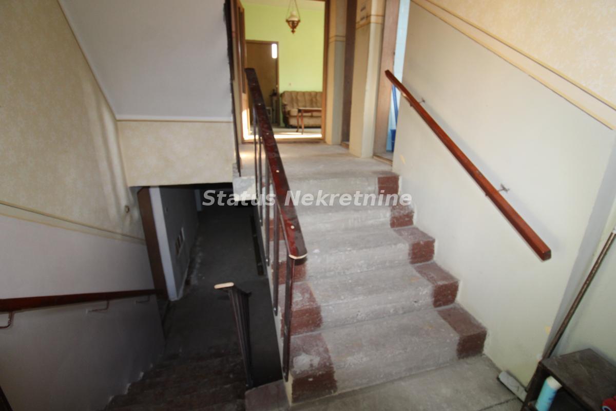 Kuća Prodaja Bačka Topola  100 m2