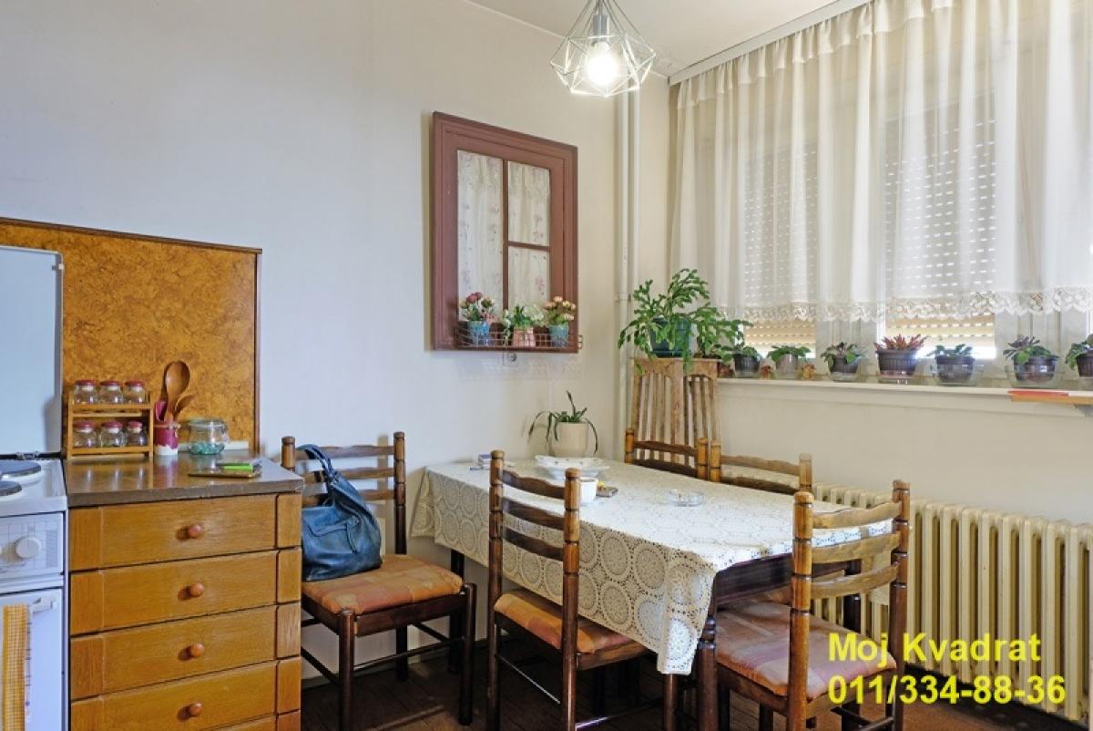 Stan Prodaja Beograd Stan Prodaja Beograd Konjarnik 73 m2
