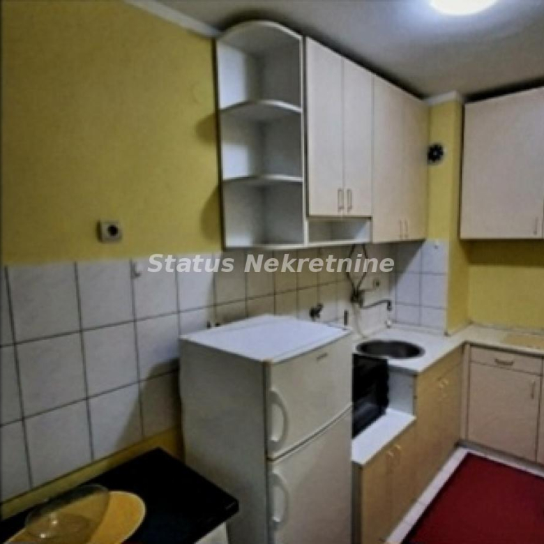 Stan Izdavanje Novi Sad  40 m2