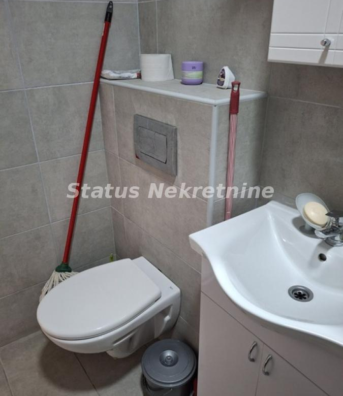 Stan Izdavanje Novi Sad  21 m2