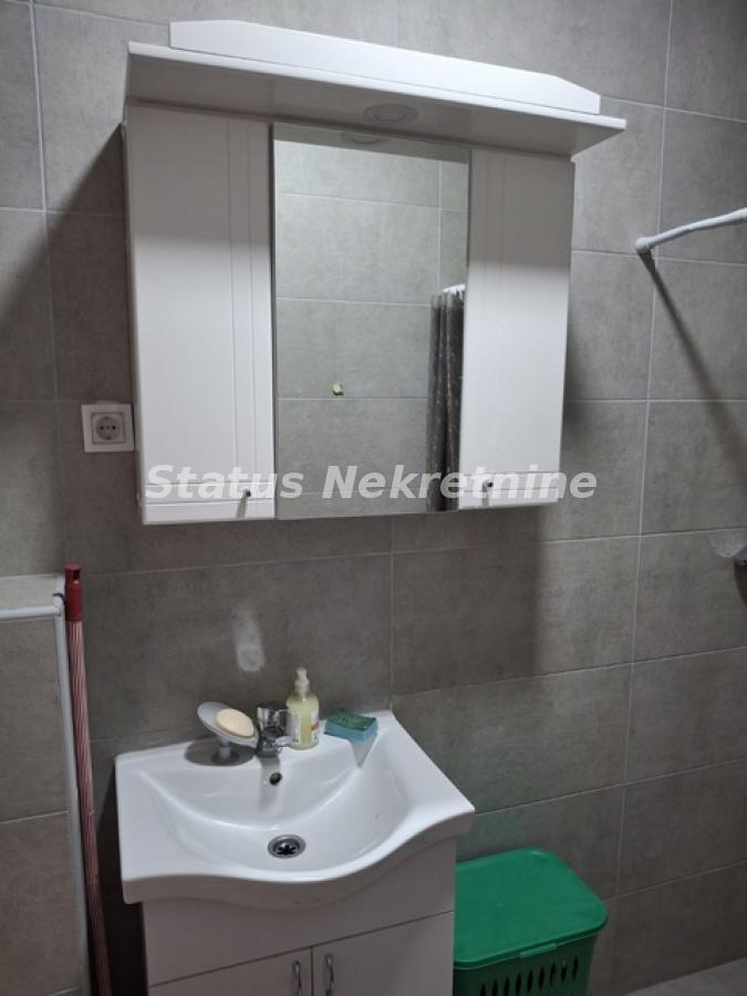 Stan Izdavanje Novi Sad  21 m2