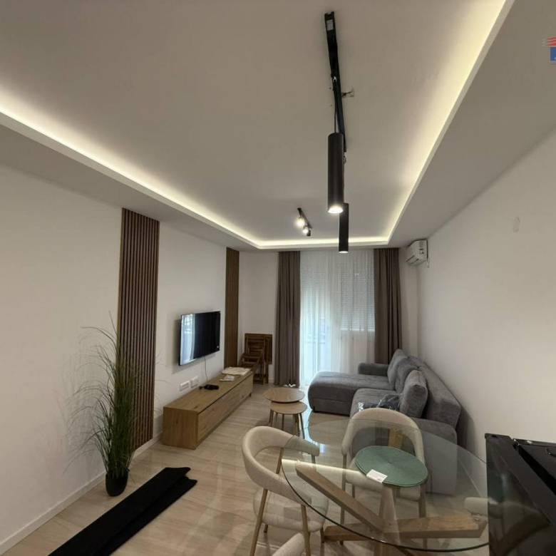 Stan Izdavanje Novi Sad Železnička Stanica 33 m2