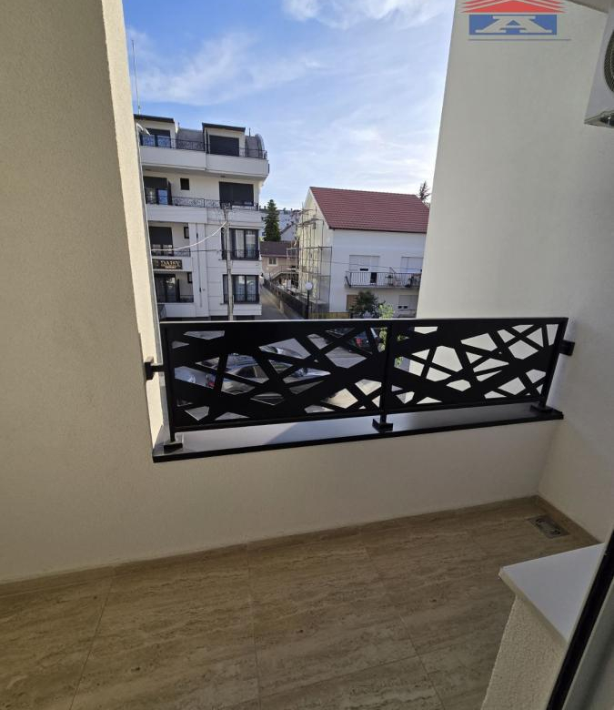 Stan Izdavanje Novi Sad Železnička Stanica 33 m2
