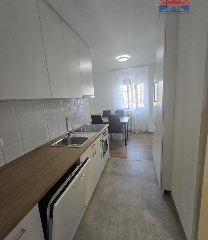 Stan Izdavanje Novi Sad  59 m2