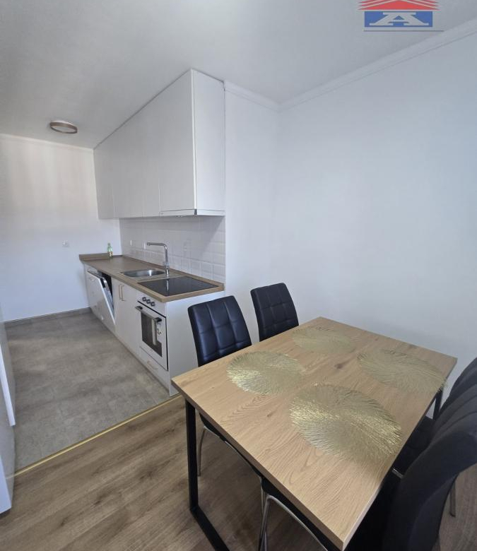 Stan Izdavanje Novi Sad  59 m2