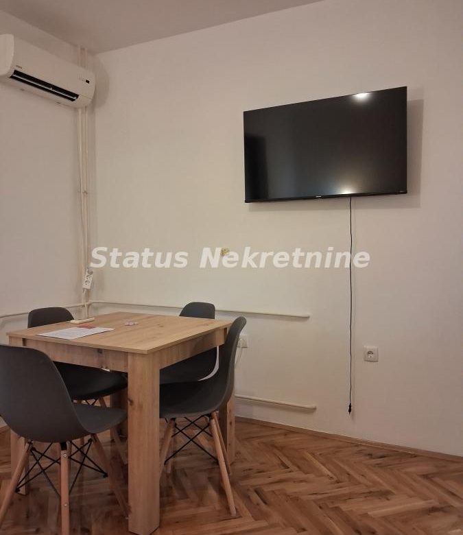 Stan Izdavanje Novi Sad  34 m2