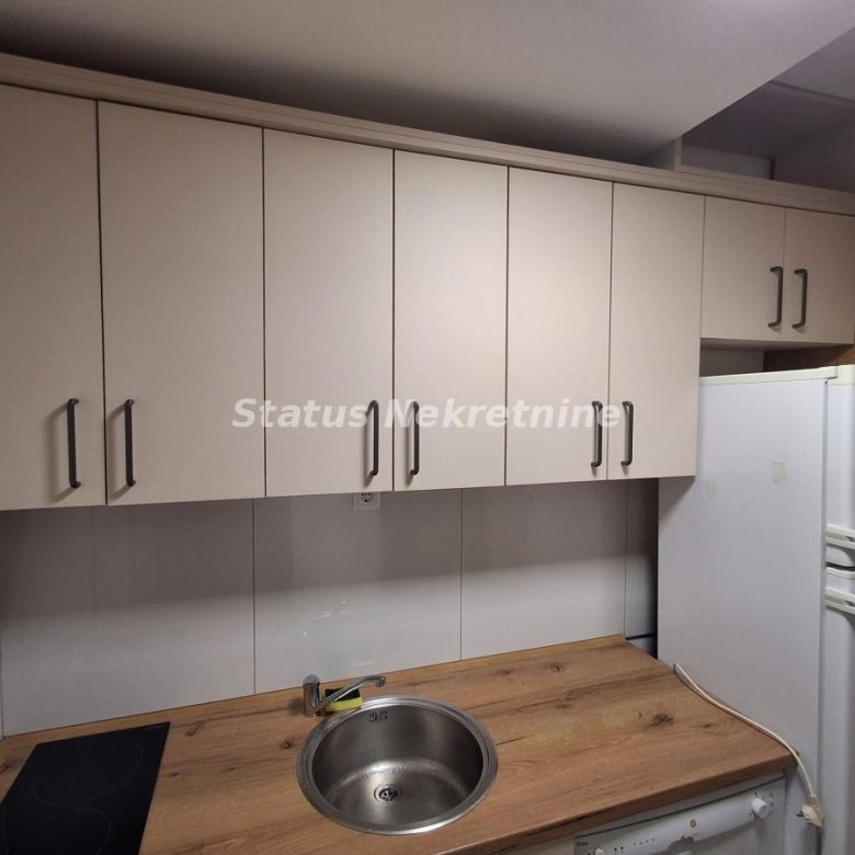 Stan Izdavanje Novi Sad  34 m2