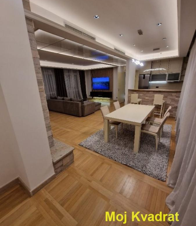 Stan Izdavanje Beograd Dedinje 148 m2