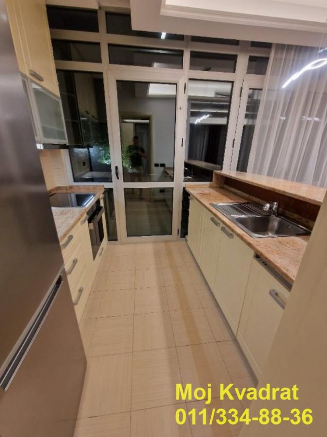 Stan Izdavanje Beograd Dedinje 148 m2